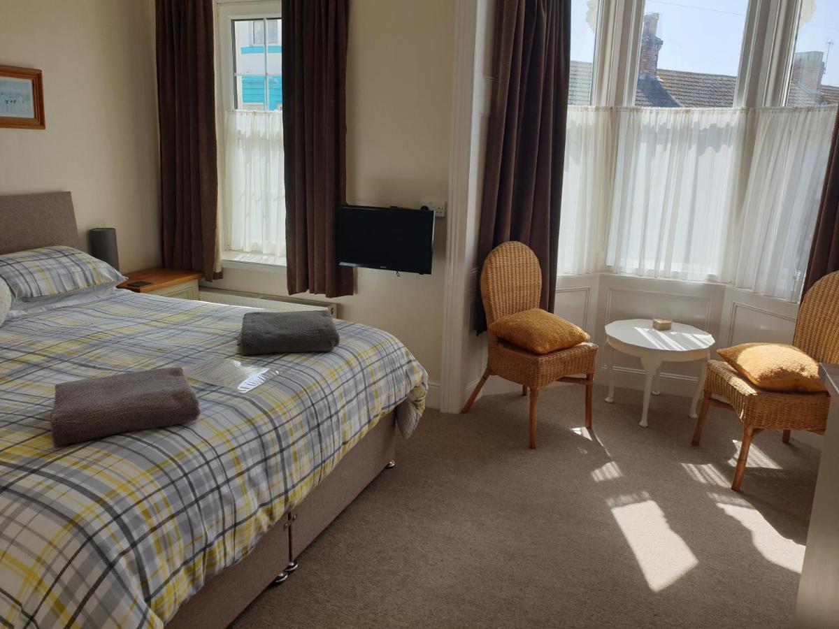 Crofton Guest house